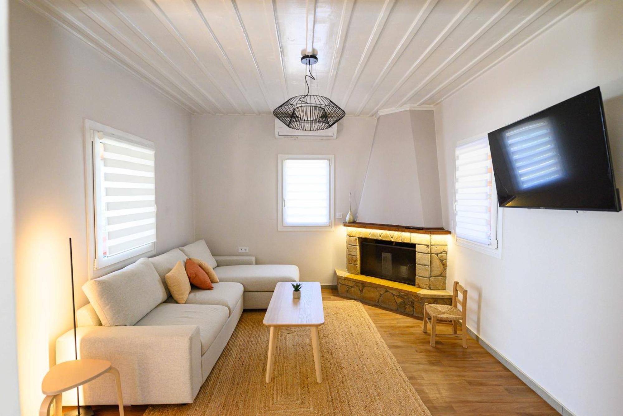 Salty Noses Beach House Paradise Perfect For Families Pírgos エクステリア 写真